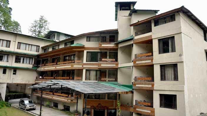 River Crescent Resort Manali